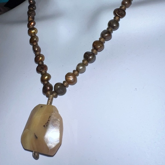 Fresh Water Pearls & Faceted Yellow Agate Pendant Necklace 925 Hook Closure - Picture 5 of 10
